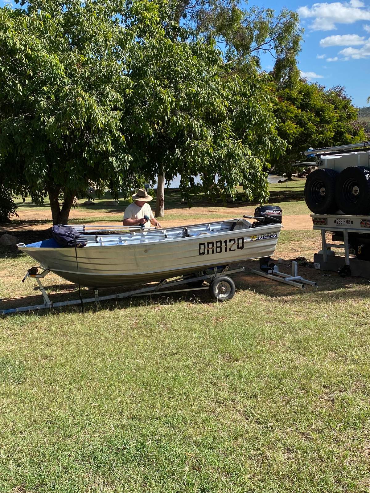 Horizon 380 3.8m Roof Top Tinny