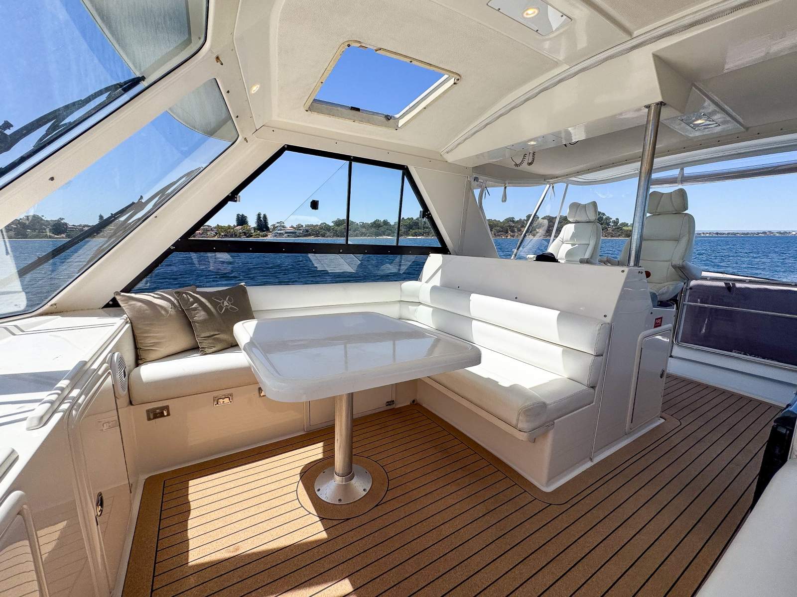 Riviera 48 Enclosed Flybridge For Sale | Oceaneer Marine