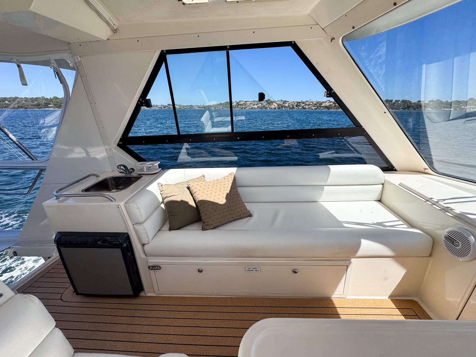 Riviera 48 Enclosed Flybridge For Sale | Oceaneer Marine