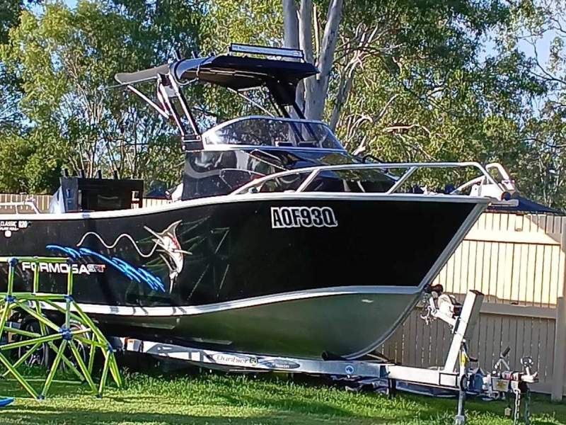 Formosa 620 SRT Centre Cabin