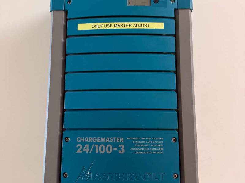 Mastervolt 24V Marine Inverter 4000 + 2× 24-100-3AChargers - Marine System