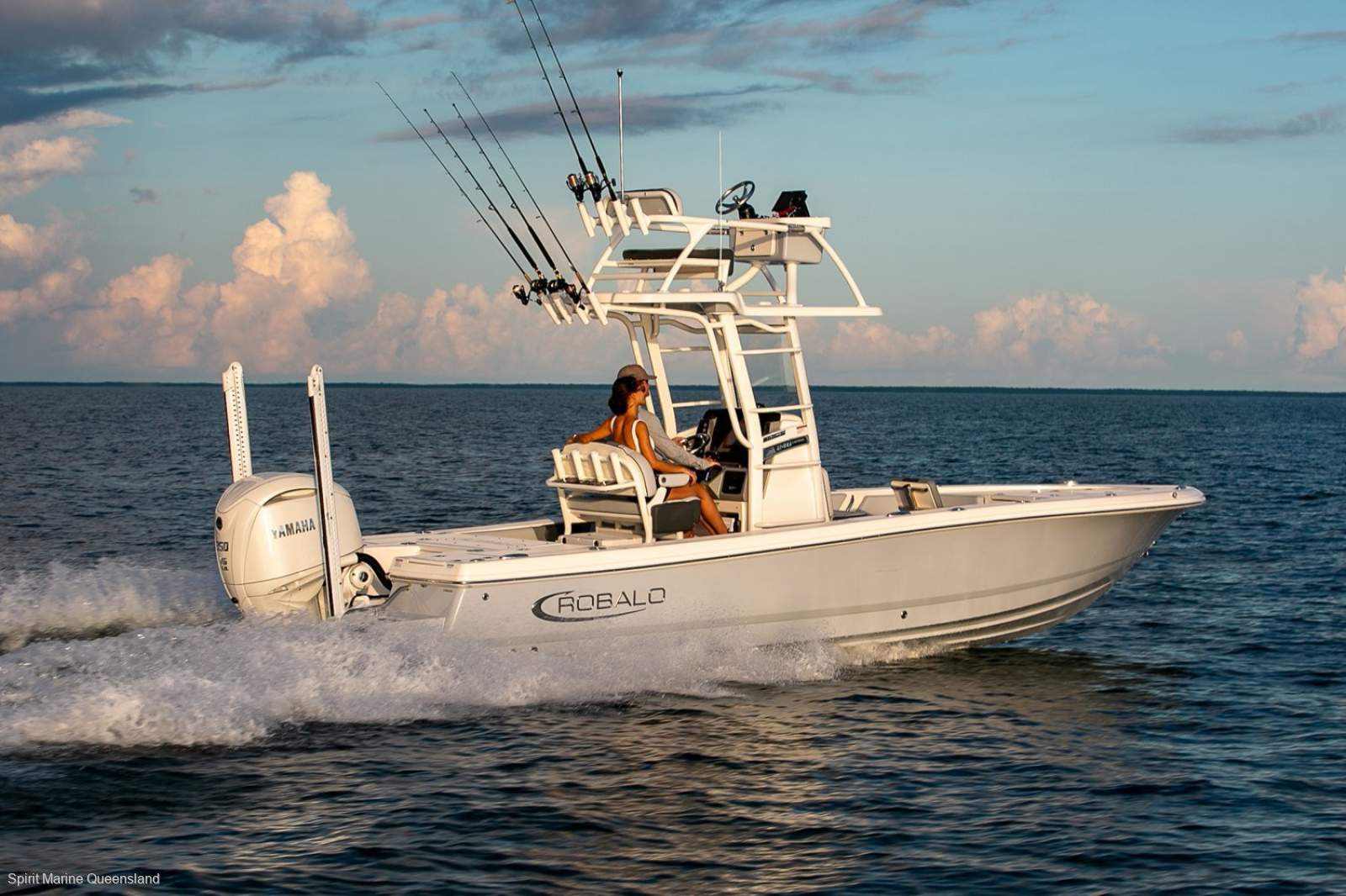 Robalo 246 Cayman SD