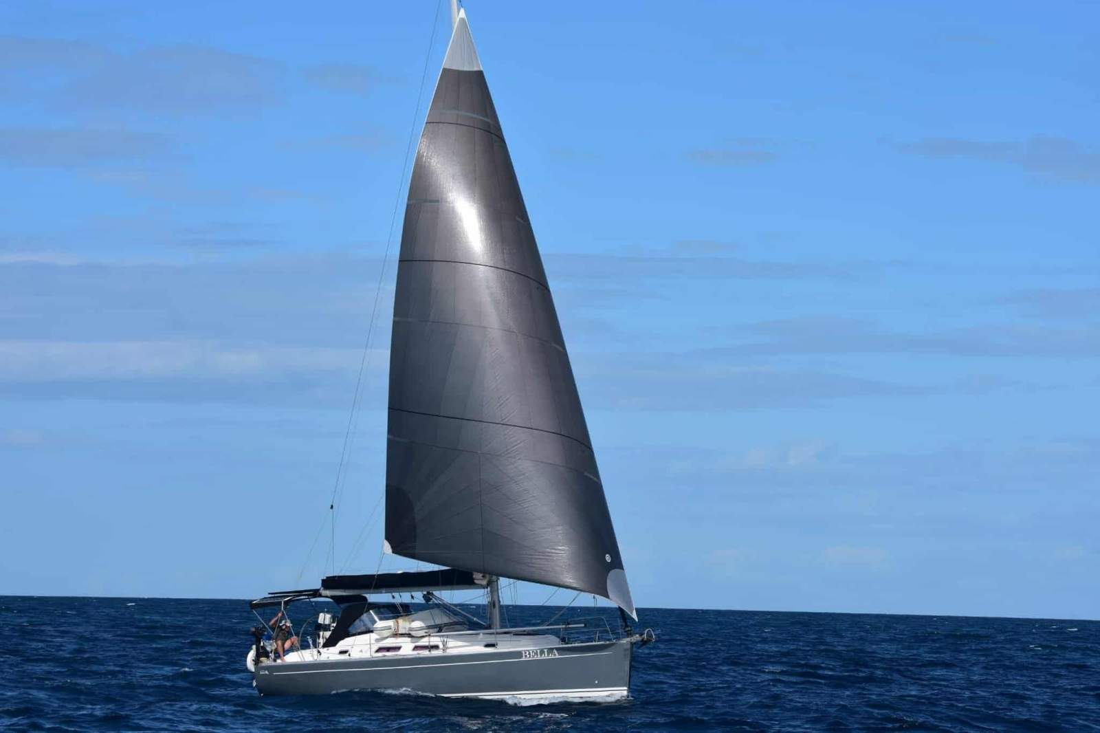 Hanse 370E