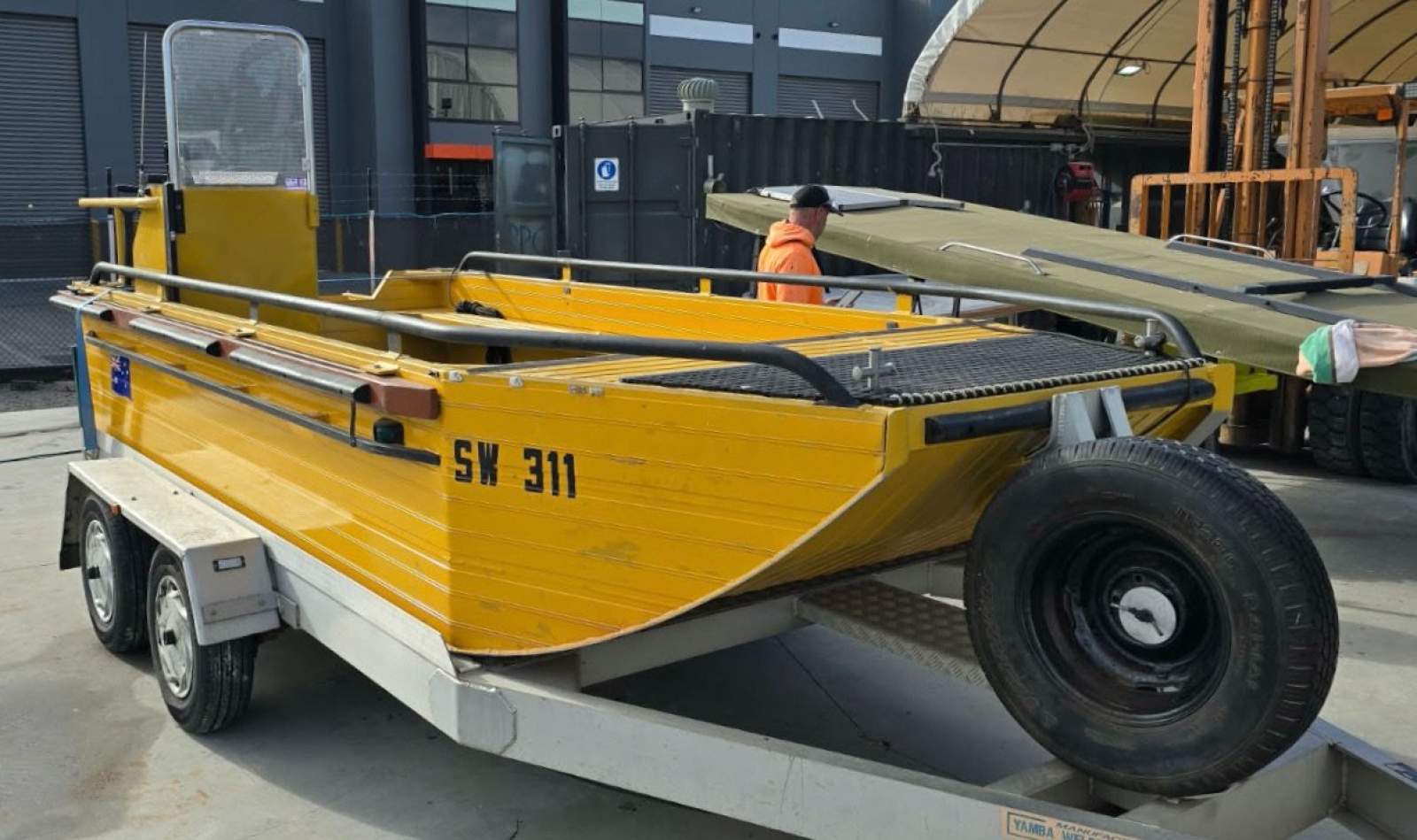 Yamba Welding & Engineering Pro Punt 5.2mt Pro Punt & trailer