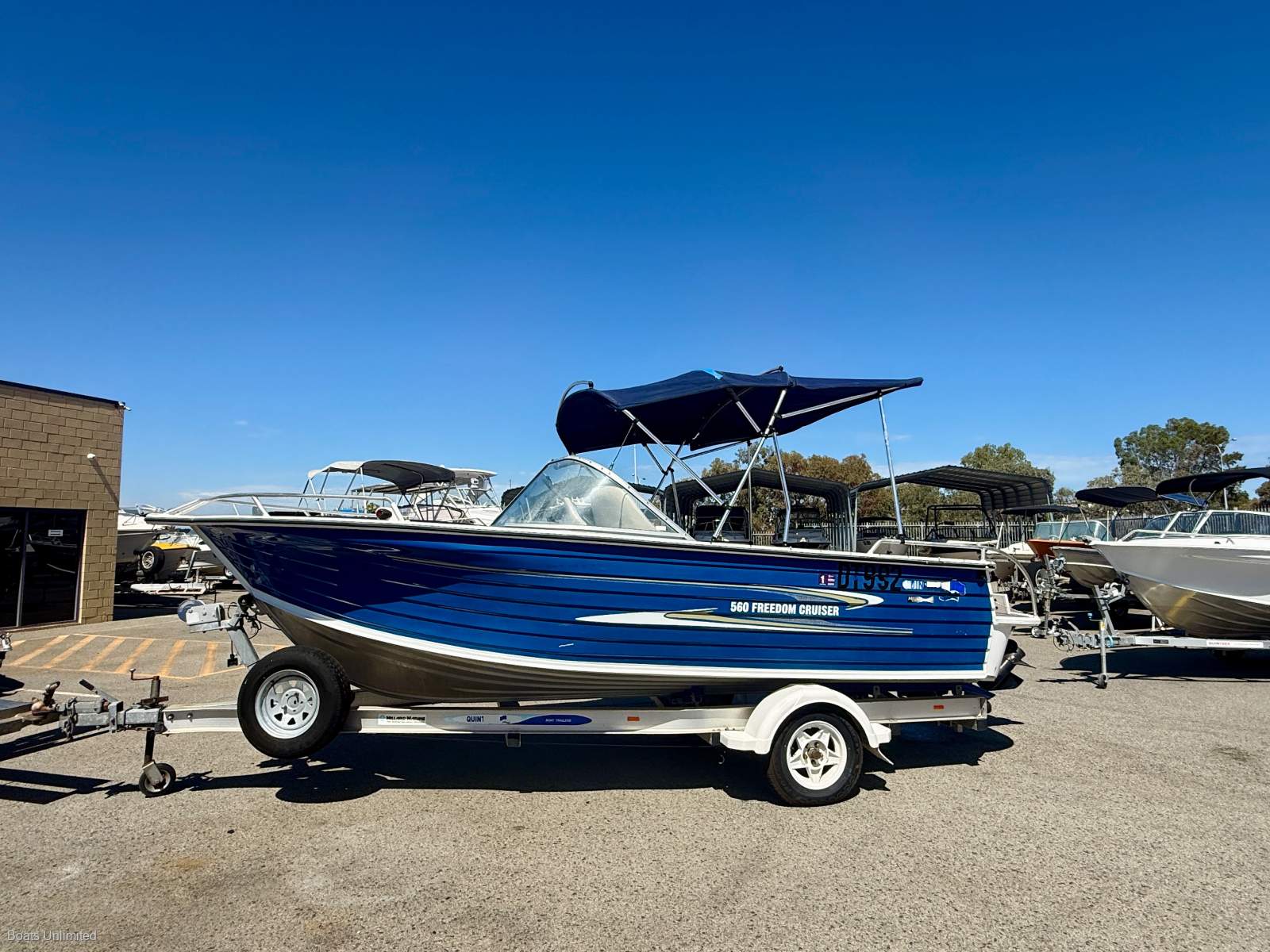 Quintrex 560 Freedom Cruiser GREAT FAMILY BOWRIDER MOTOR HAS JUST BEEN SERVICED