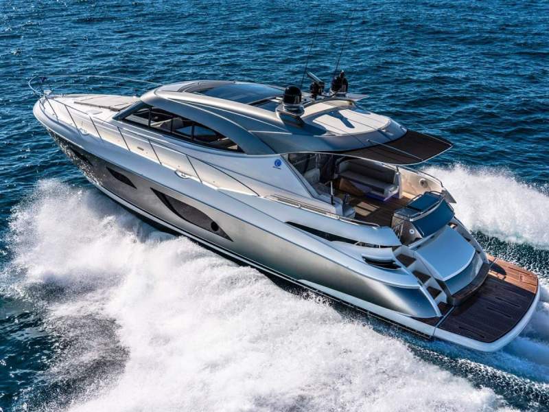 Riviera 6000 Sport Yacht Platinum Edition 1/4 Syndicate Share