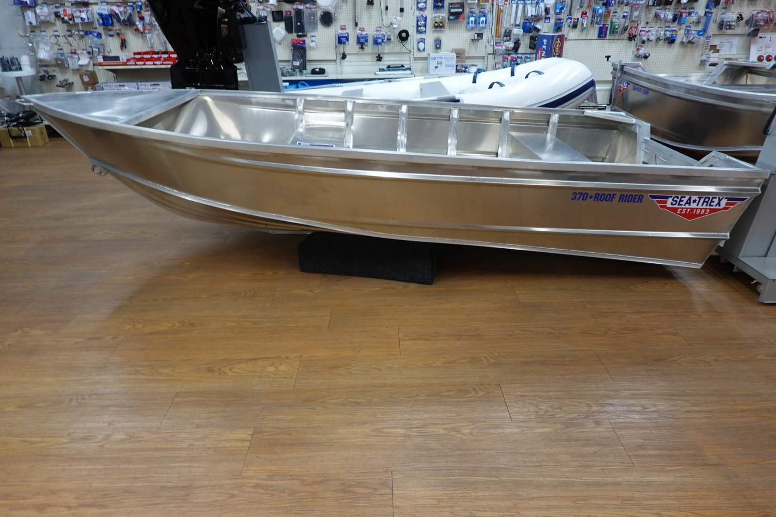 Sea-Trex 370 Roof Rider