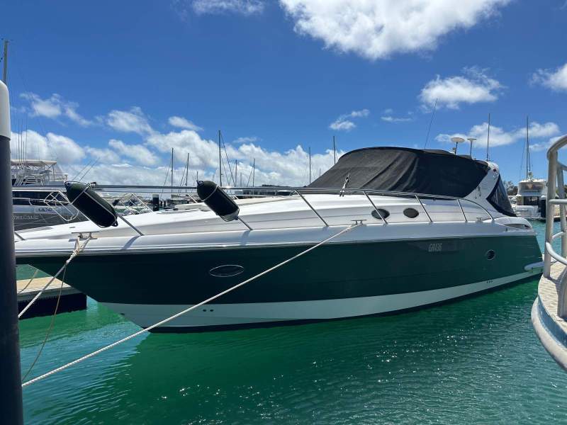 Mustang 4600 Sportscruiser ( Port Coogee Pen Available t. A. P )