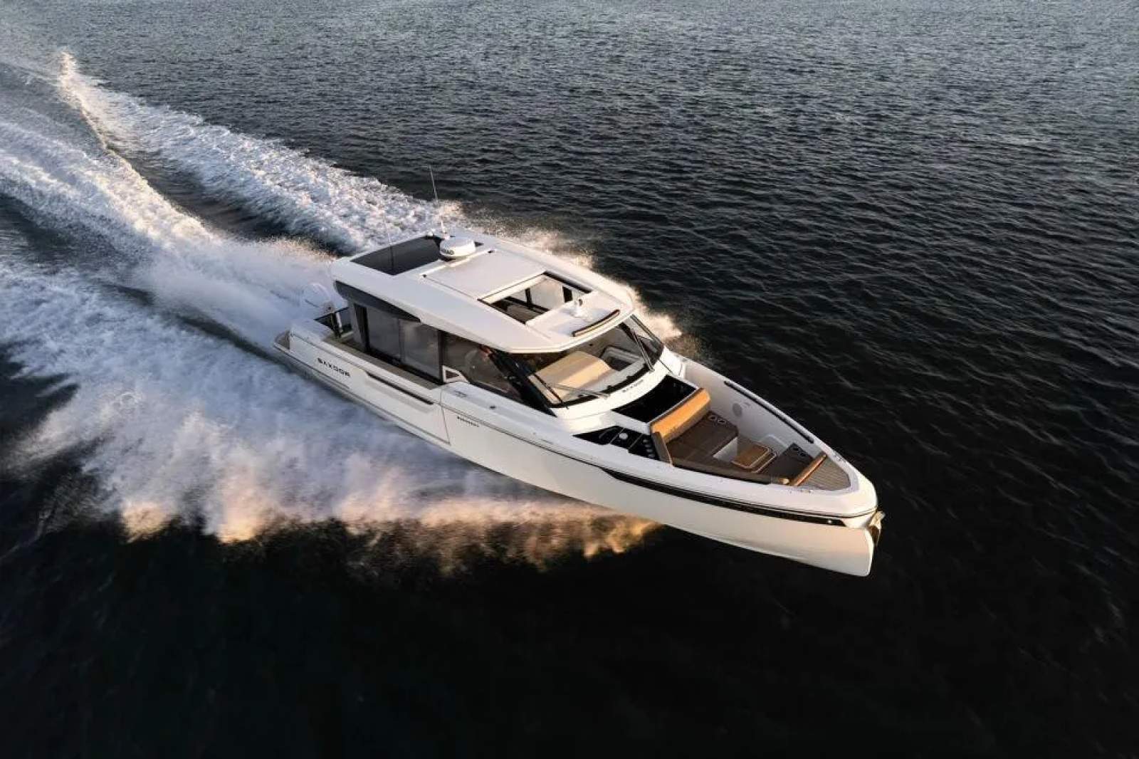Saxdor Yachts 400 GTC