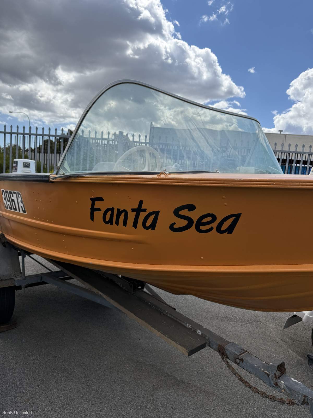 Custom 4.8 M TINNY PROJECT STYLE INTERIOR