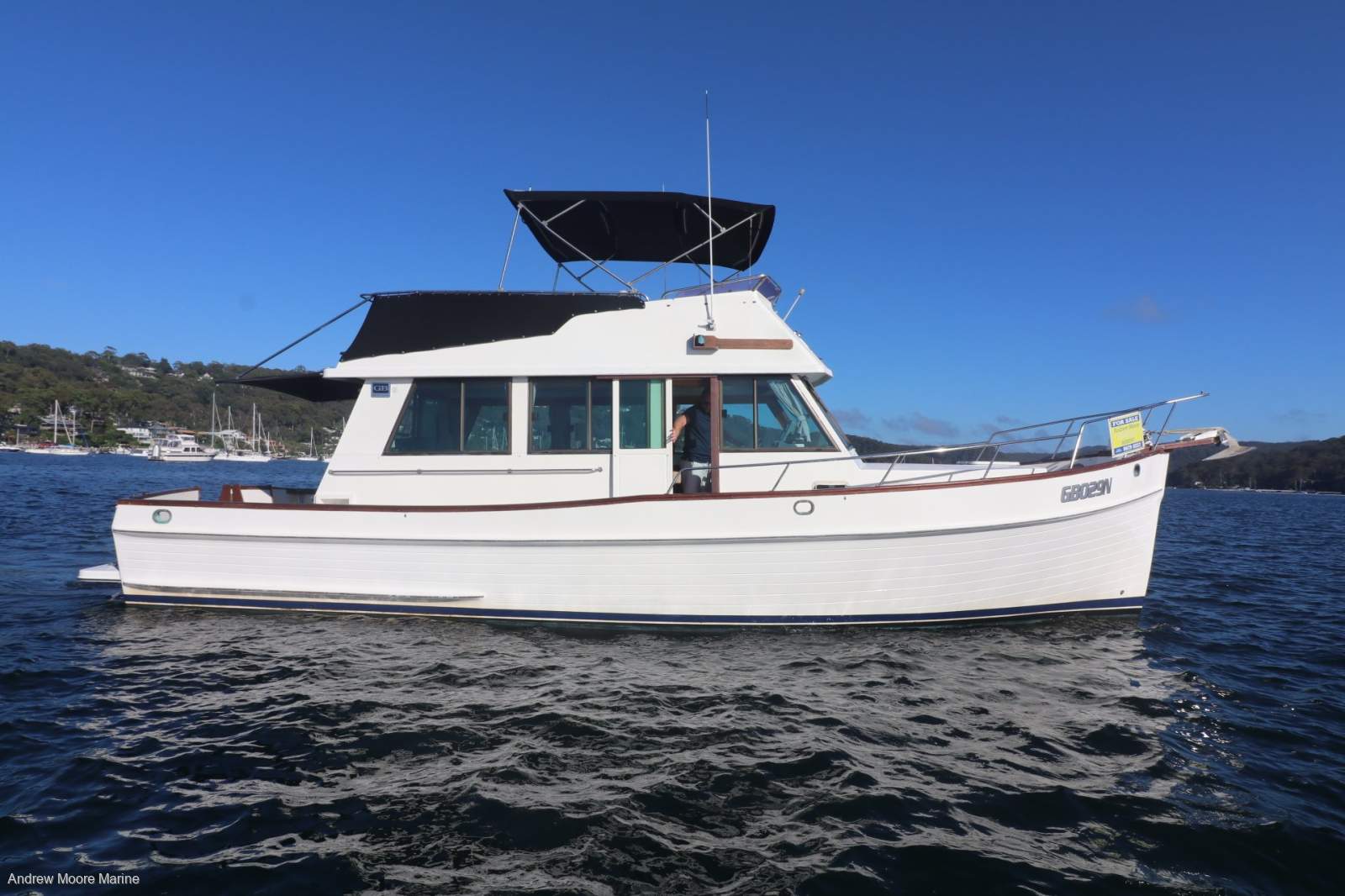 Grand Banks 36 Flybridge Cruiser
