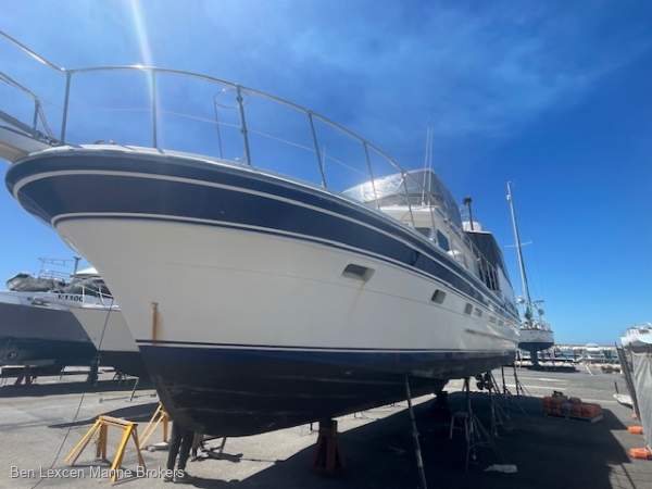 Ranger 49 Flybridge LONG DISTANCE CRUISING