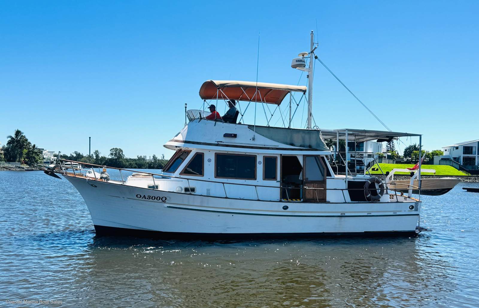 Lycrest 37 Flybridge