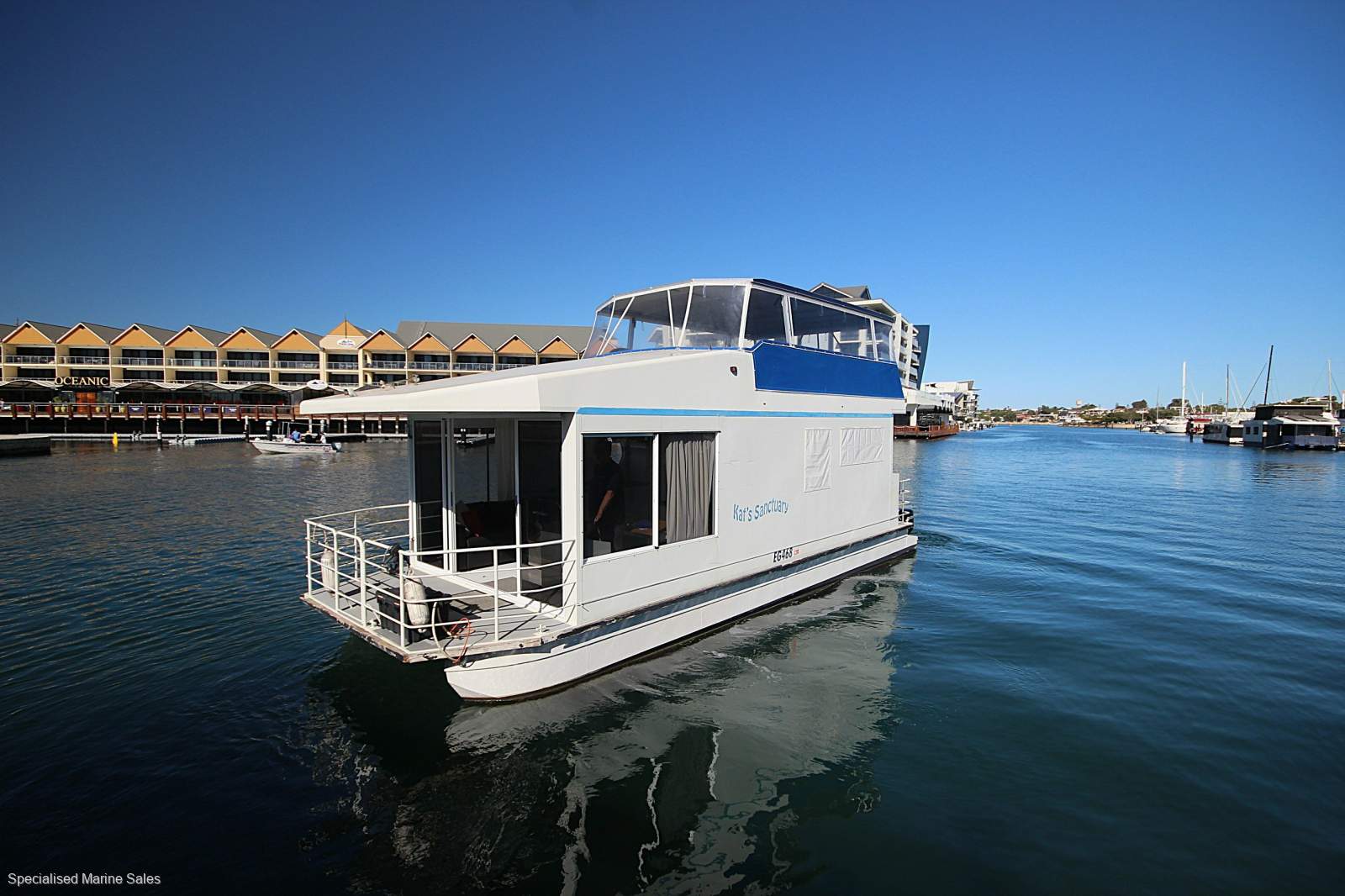 Custom 10.5 m House Boat