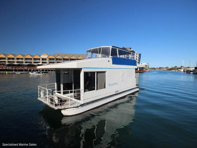 Custom 10.5 m House Boat