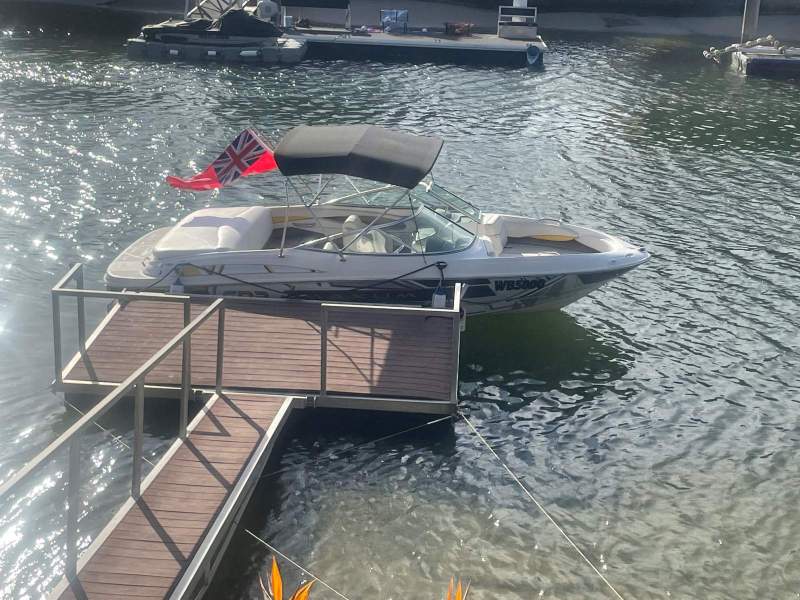 Maxum 2100 SC Bow rider