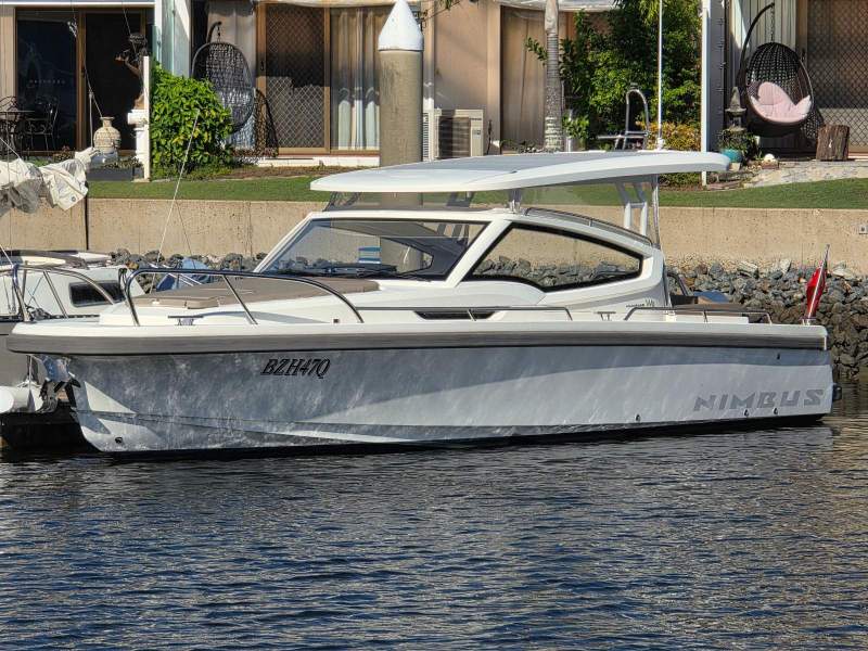 Nimbus W9 As new 2023 Nimbus Weekender 9 with low hours