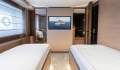 Custom Line Navetta 33