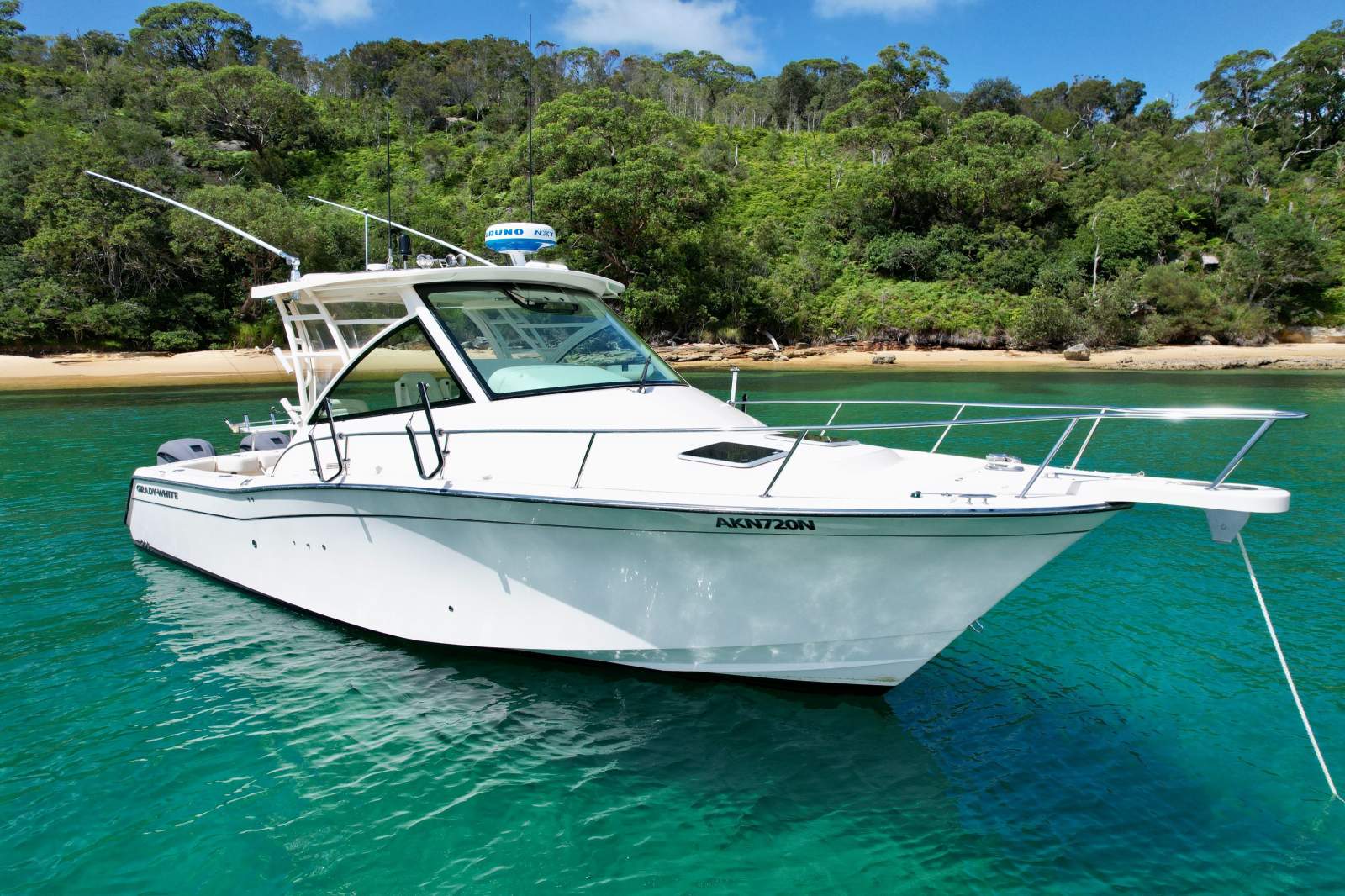 Grady-White Express 330