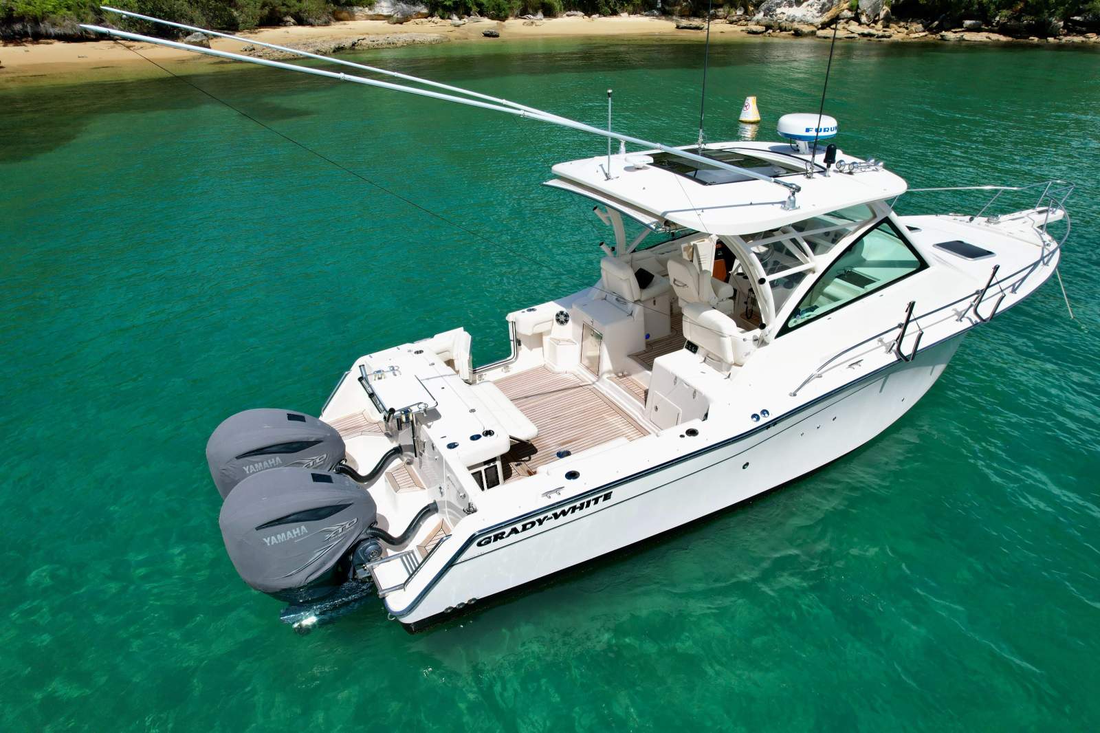 Grady-White Express 330