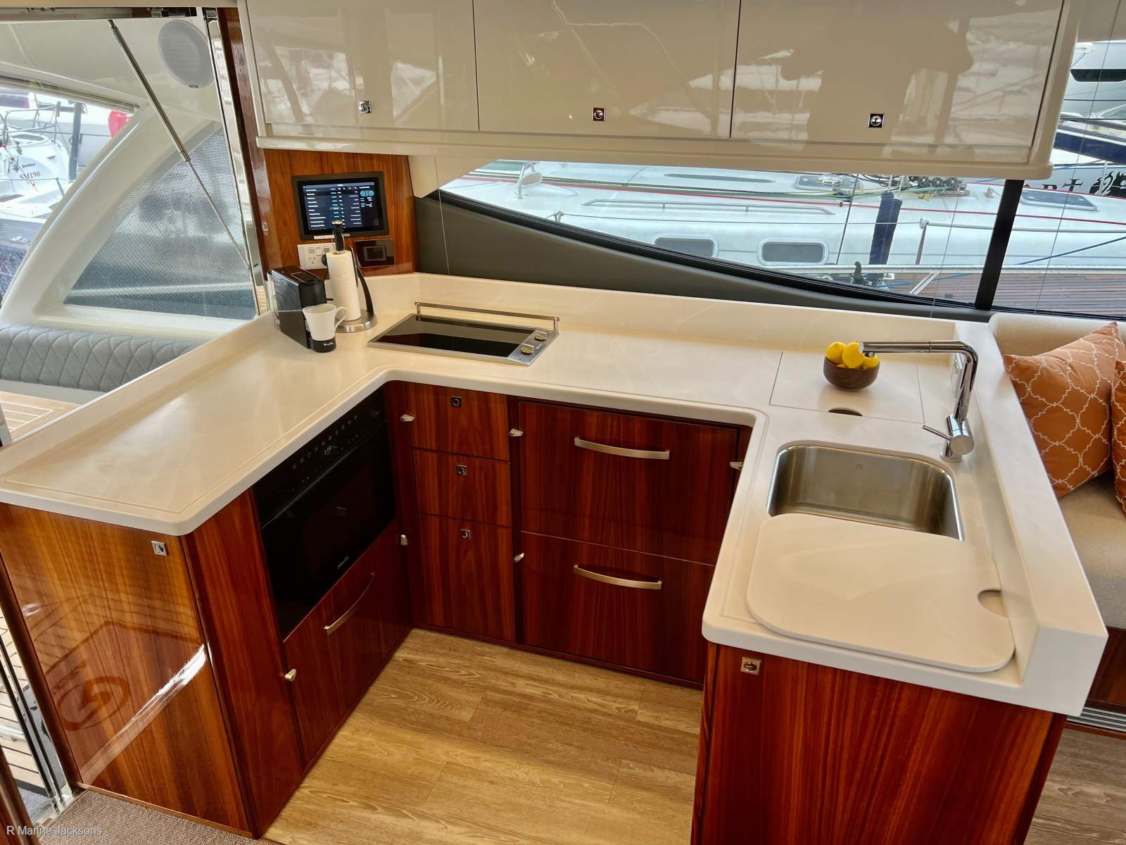  Riviera 50 Sports Motor Yacht Boat Brokers of Tasmania