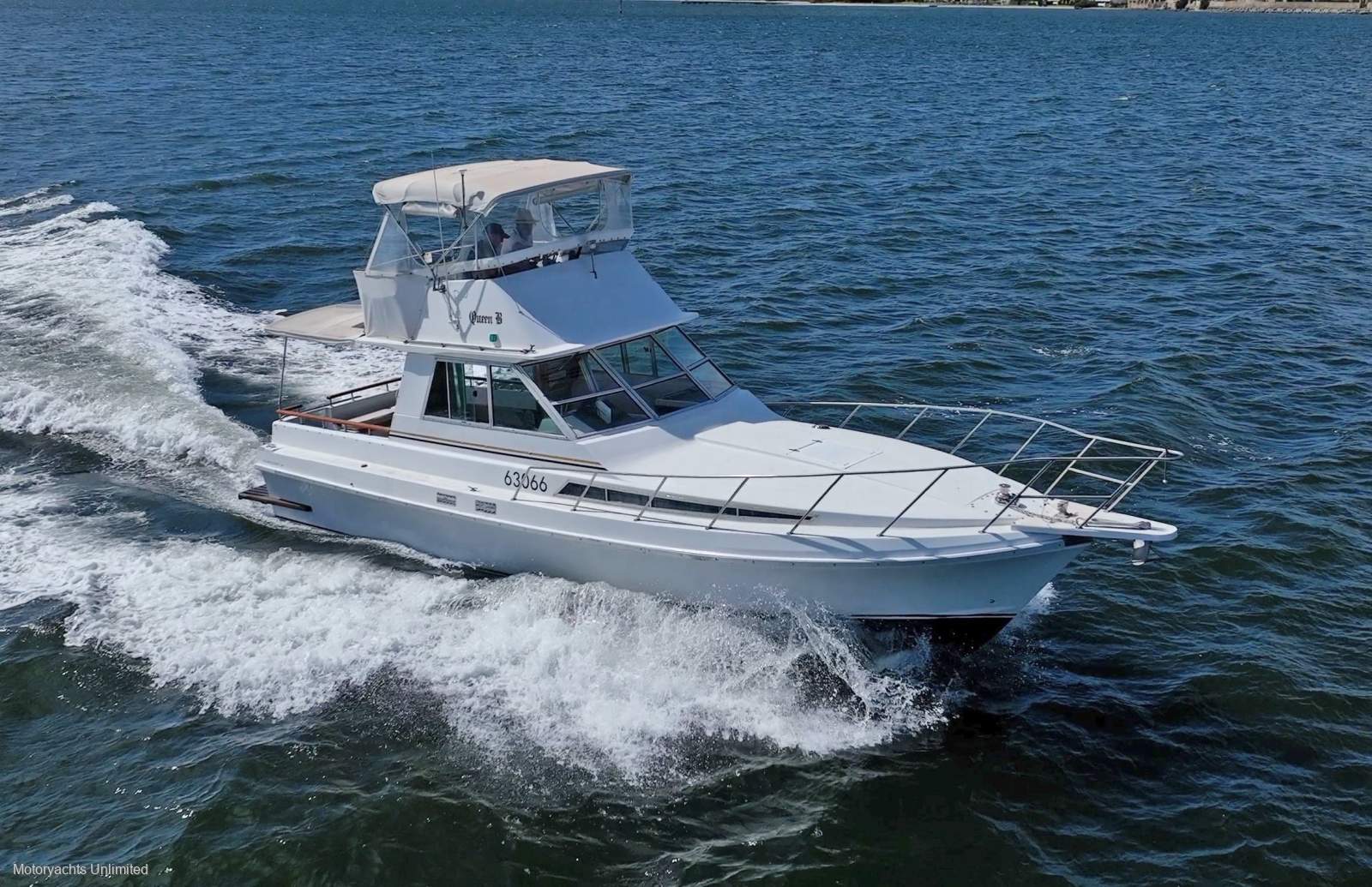 Thomascraft 35 Flybridge with full recent engine rebuild