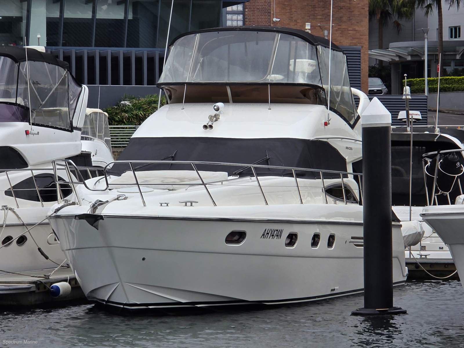Princess P45 Upgraded Dp Volvo 500hp engines, Seakeeper Gyro