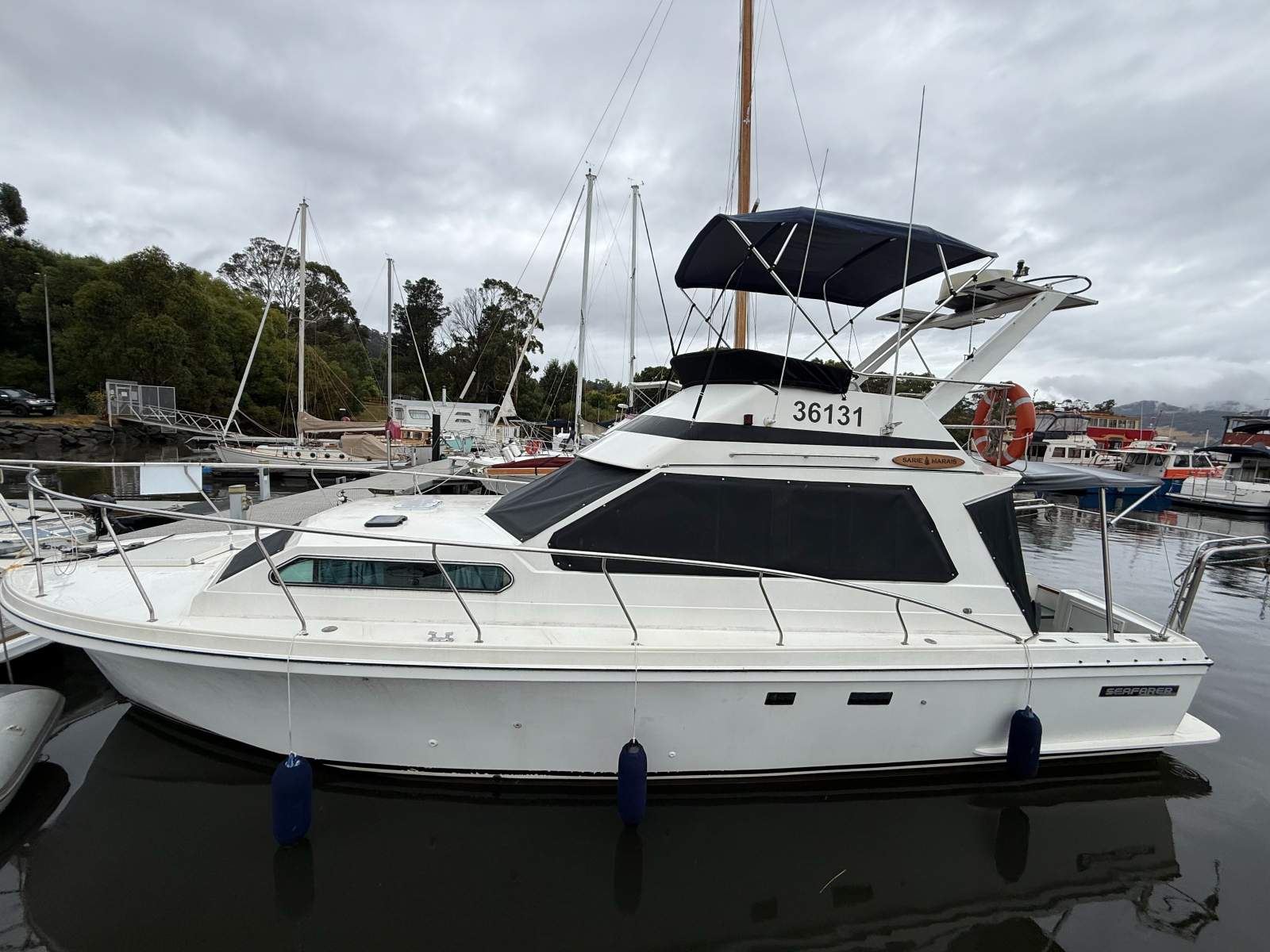Seafarer 34 Flybridge Cruiser "Sarie Marais"