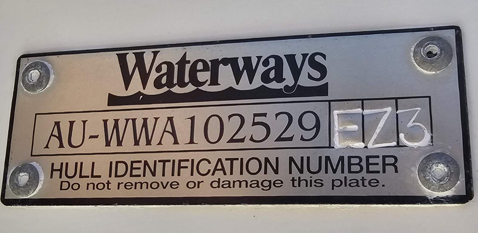 Seafarer 34 Flybridge Cruiser Sarie Marais