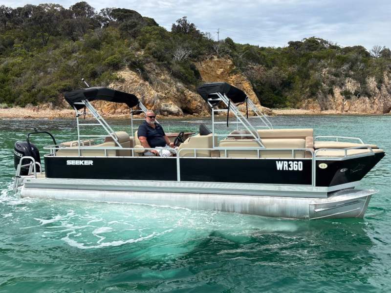 Seeker Shark 25RFLE Salt Water Series