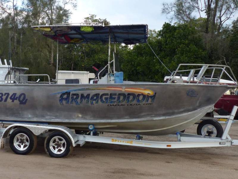 Aluminium Marine Stessl 6 metre plate boat.