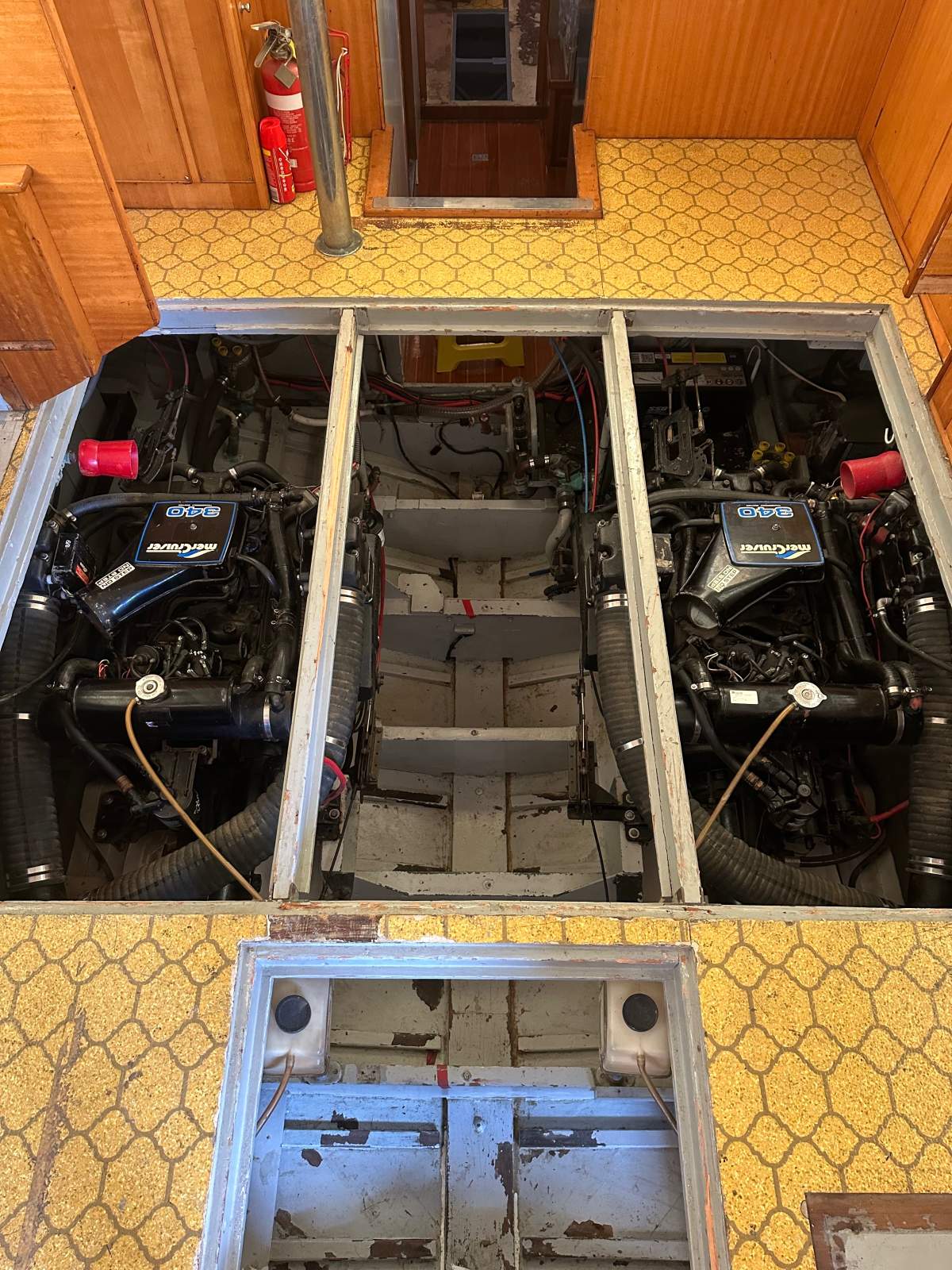 Mercruiser MPI 7.4L big block engines and gearboxes.