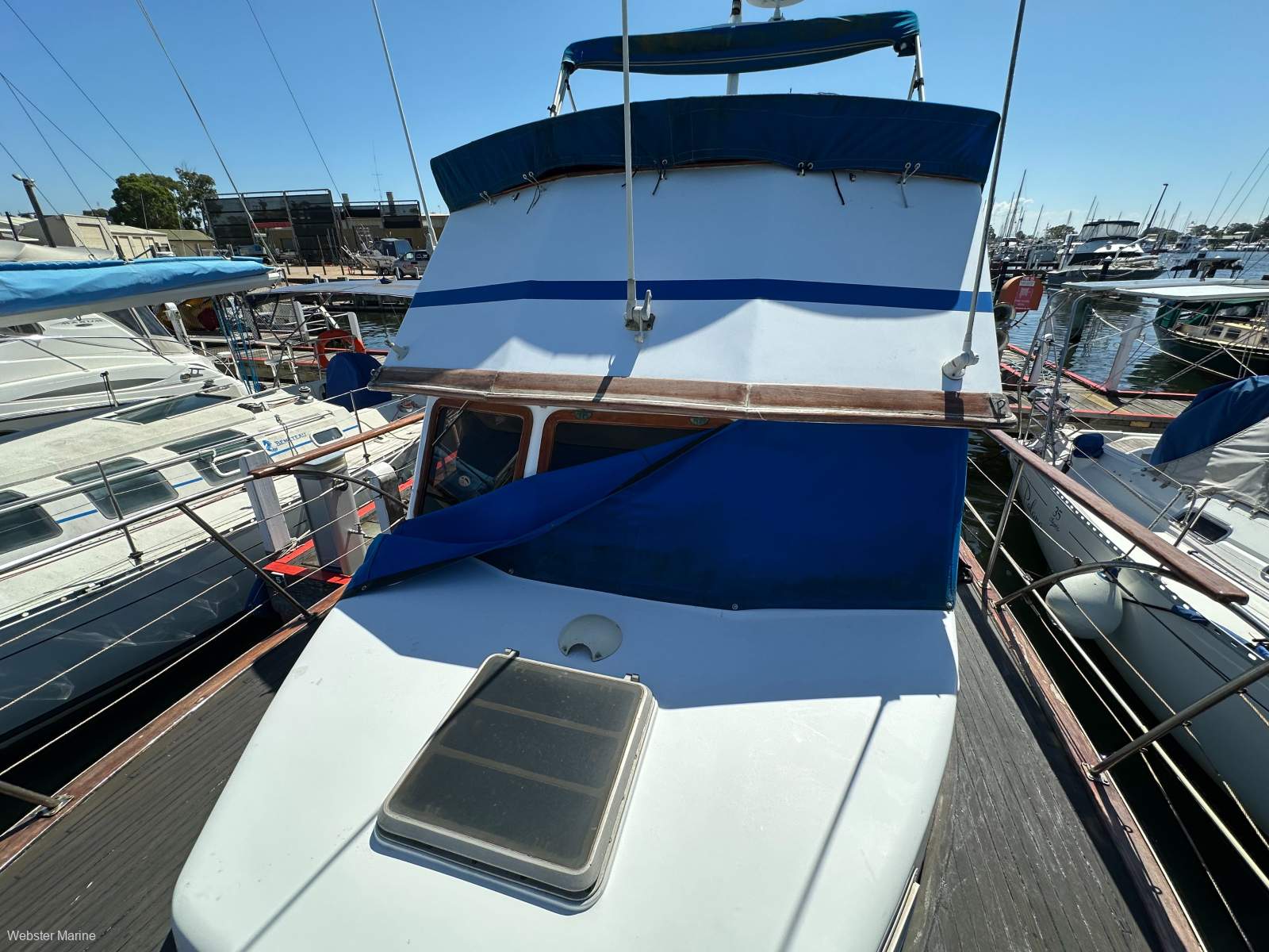 Flybridge Sloop Clipper 30 Flybridge For Sale | Webster Marine