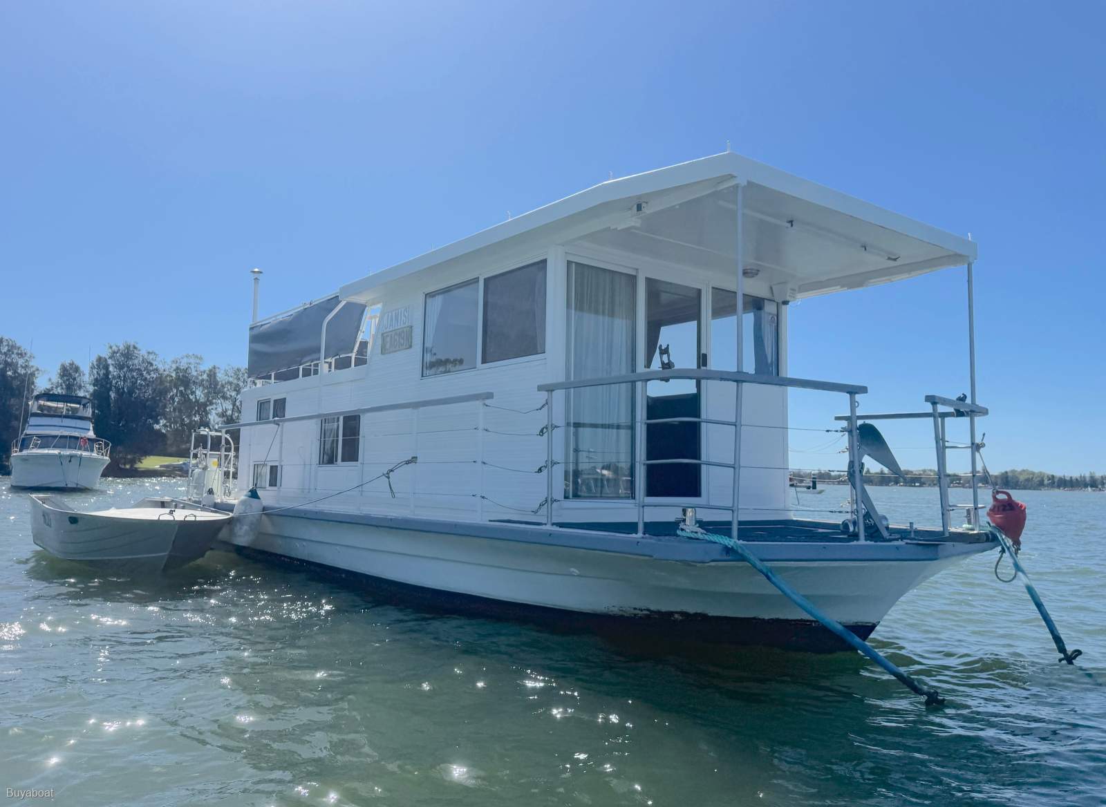 Vickers 33 Homecruiser