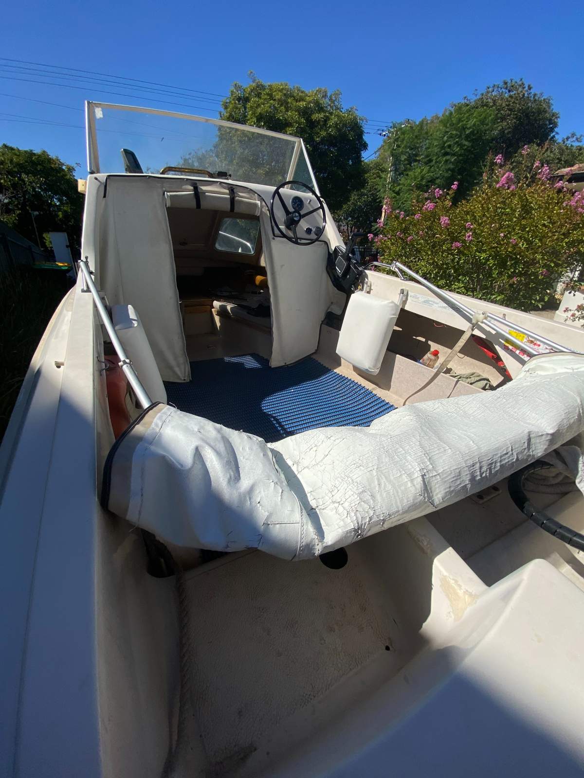 Pride Burwood 4.6m half cabin