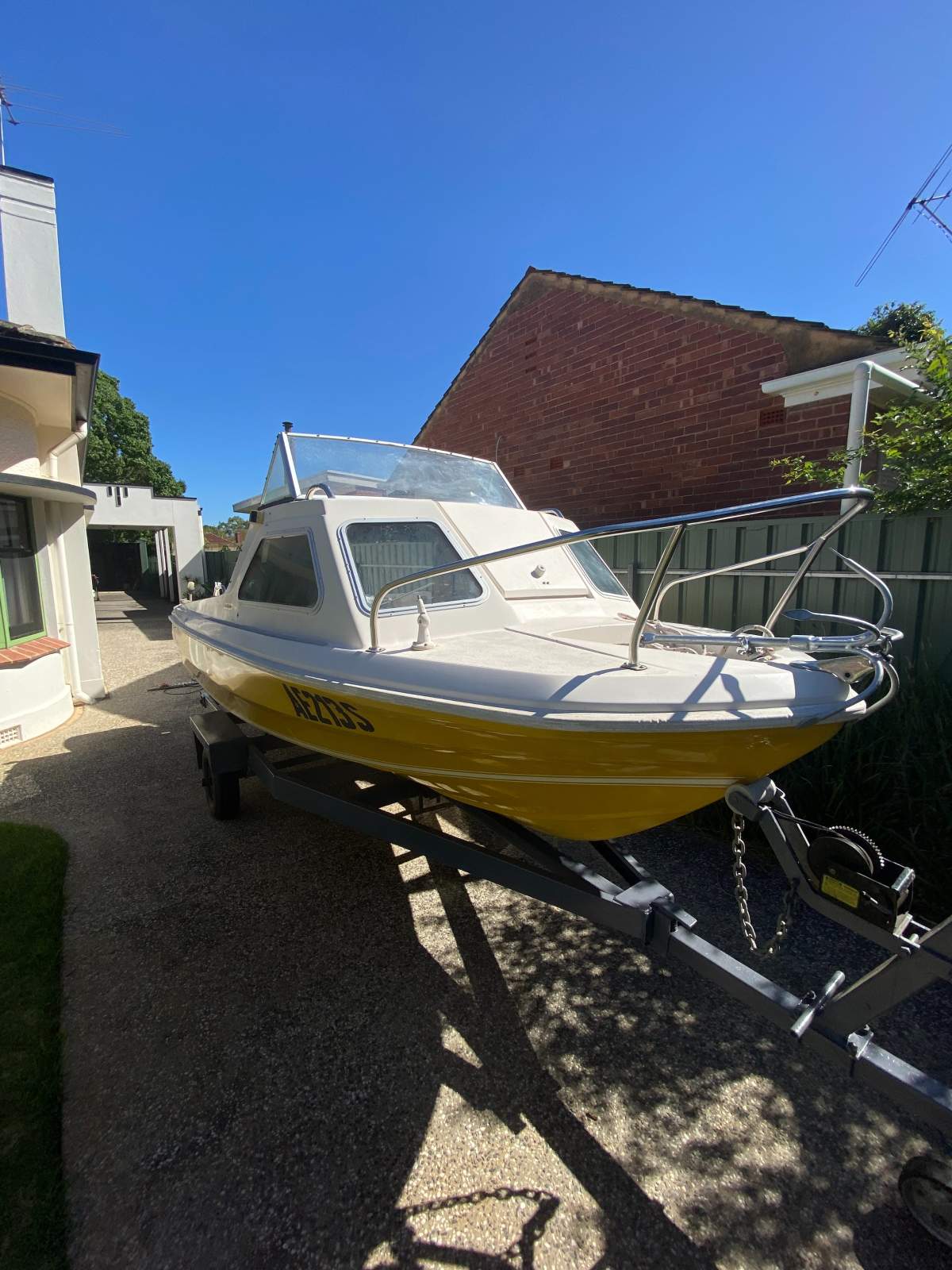 Pride Burwood 4.6m half cabin