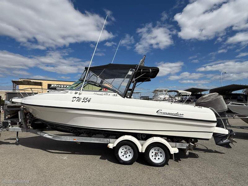 Commodore All Rounder 670 BEST DECK SPACE AROUND, VERY VERSATILE PACKAGE