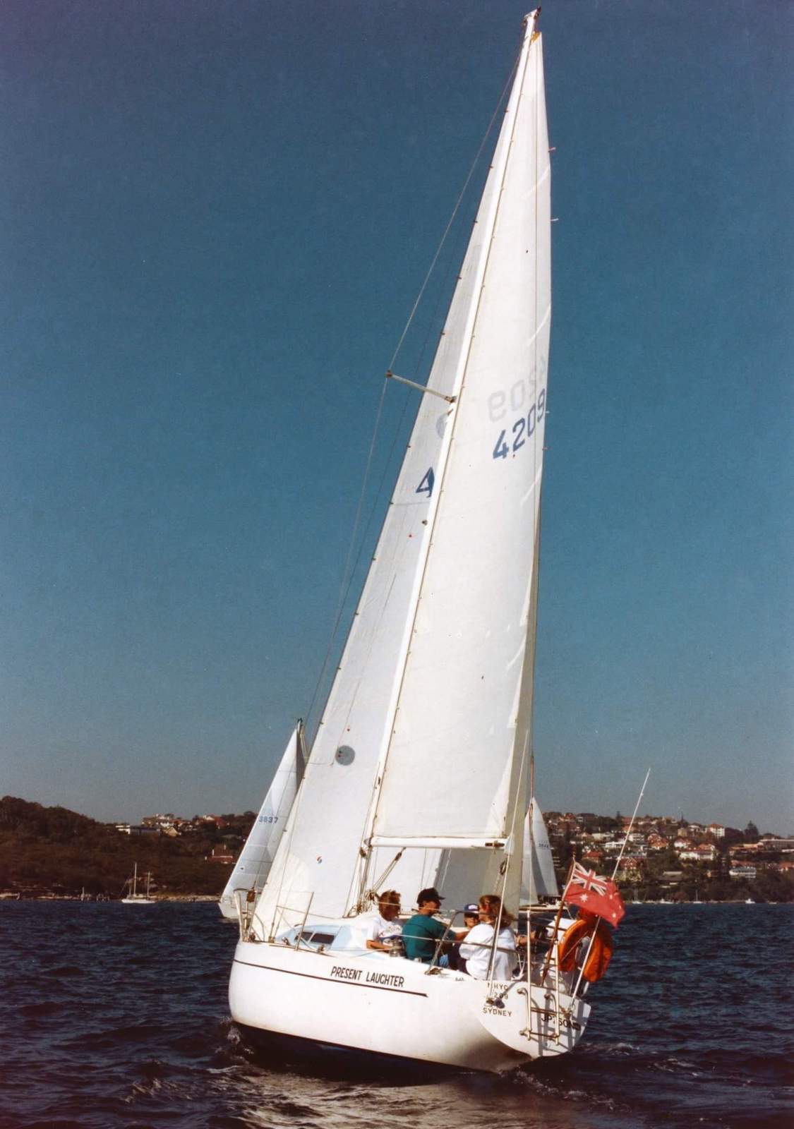 Sparkman & Stephens Defiance 30