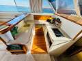 Caribbean 40 Flybridge Cruiser