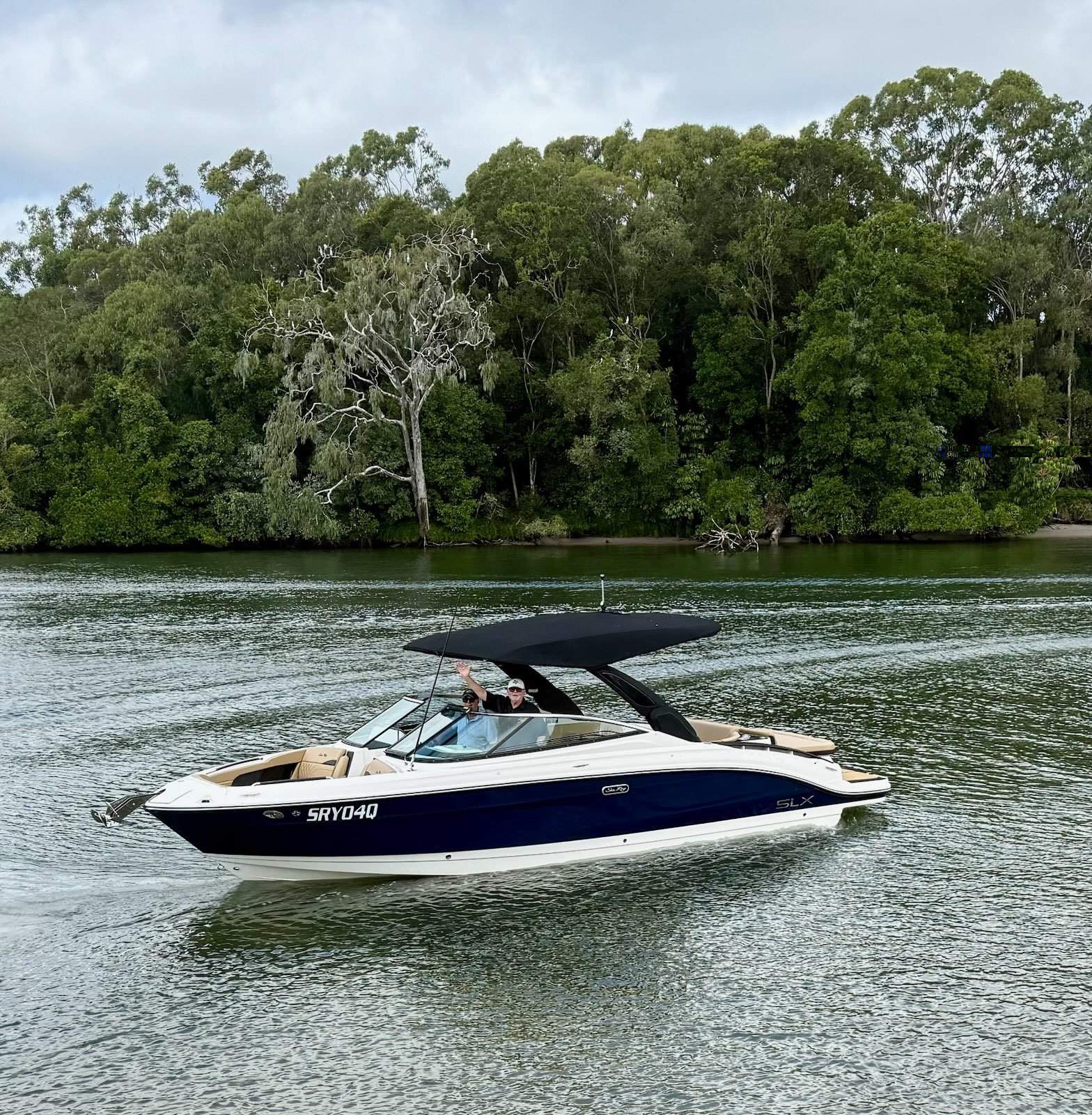 Sea Ray 280 SLX Bowrider