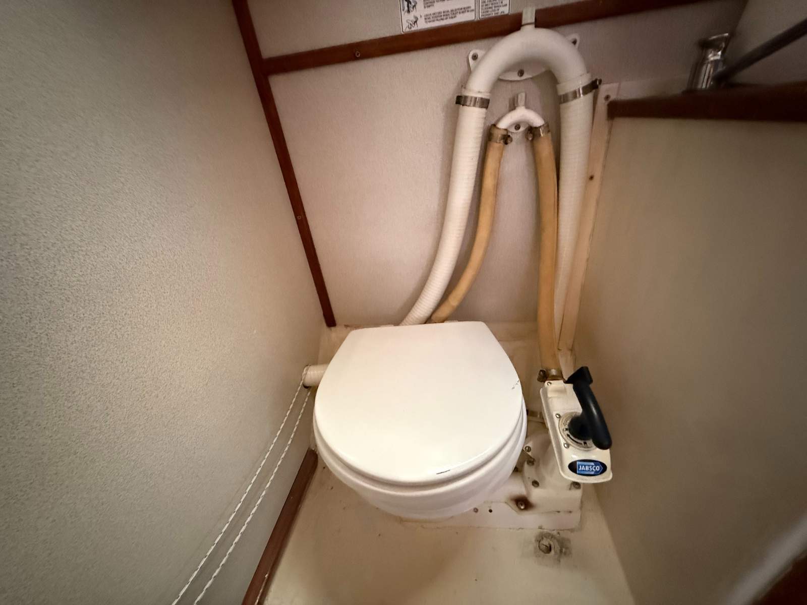 Mottle 33 Pirate II – Great Value cruising.......