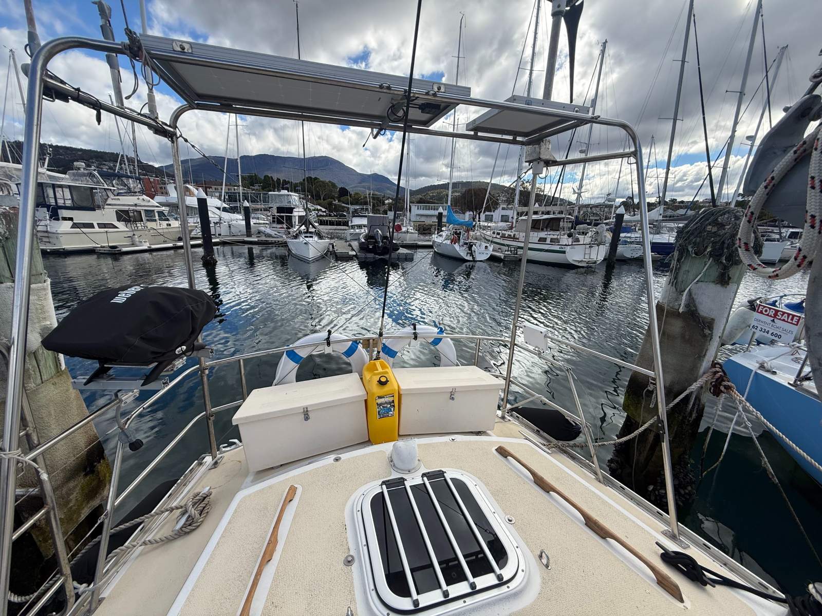 Mottle 33 Pirate II – Great Value cruising.......
