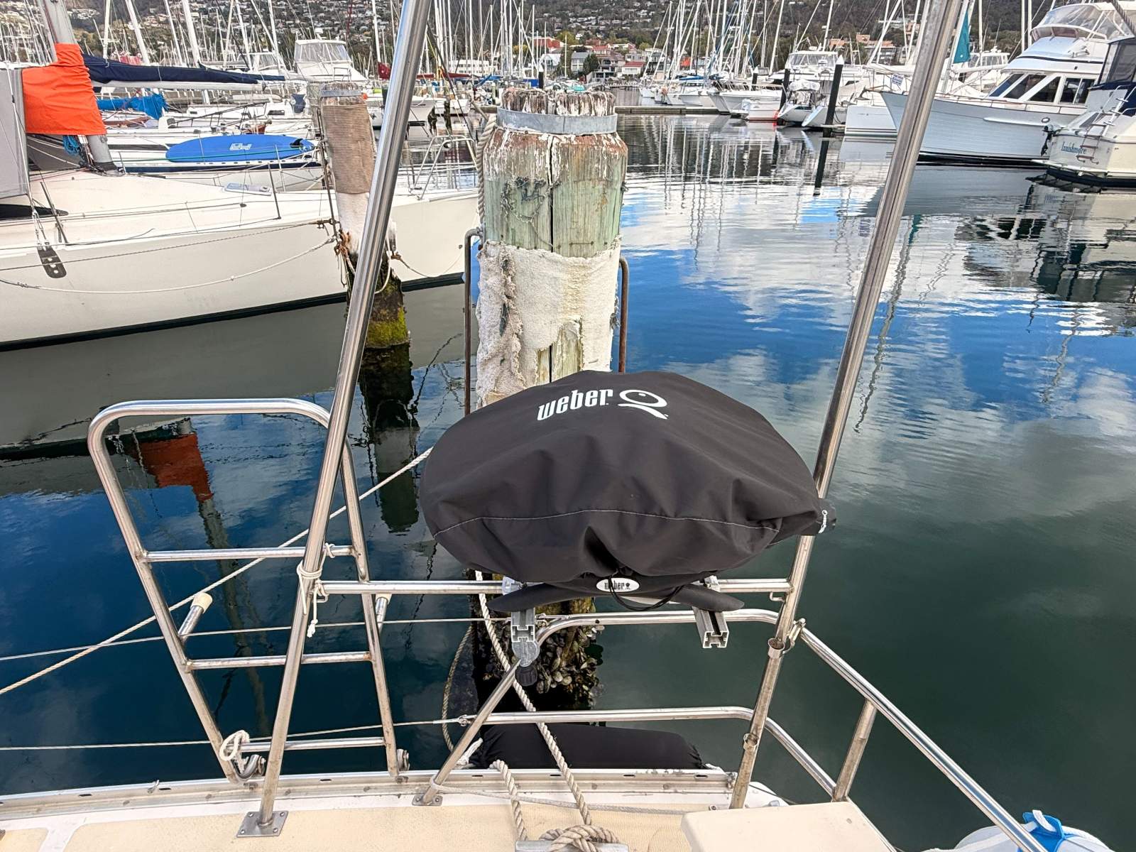 Mottle 33 Pirate II – Great Value cruising.......