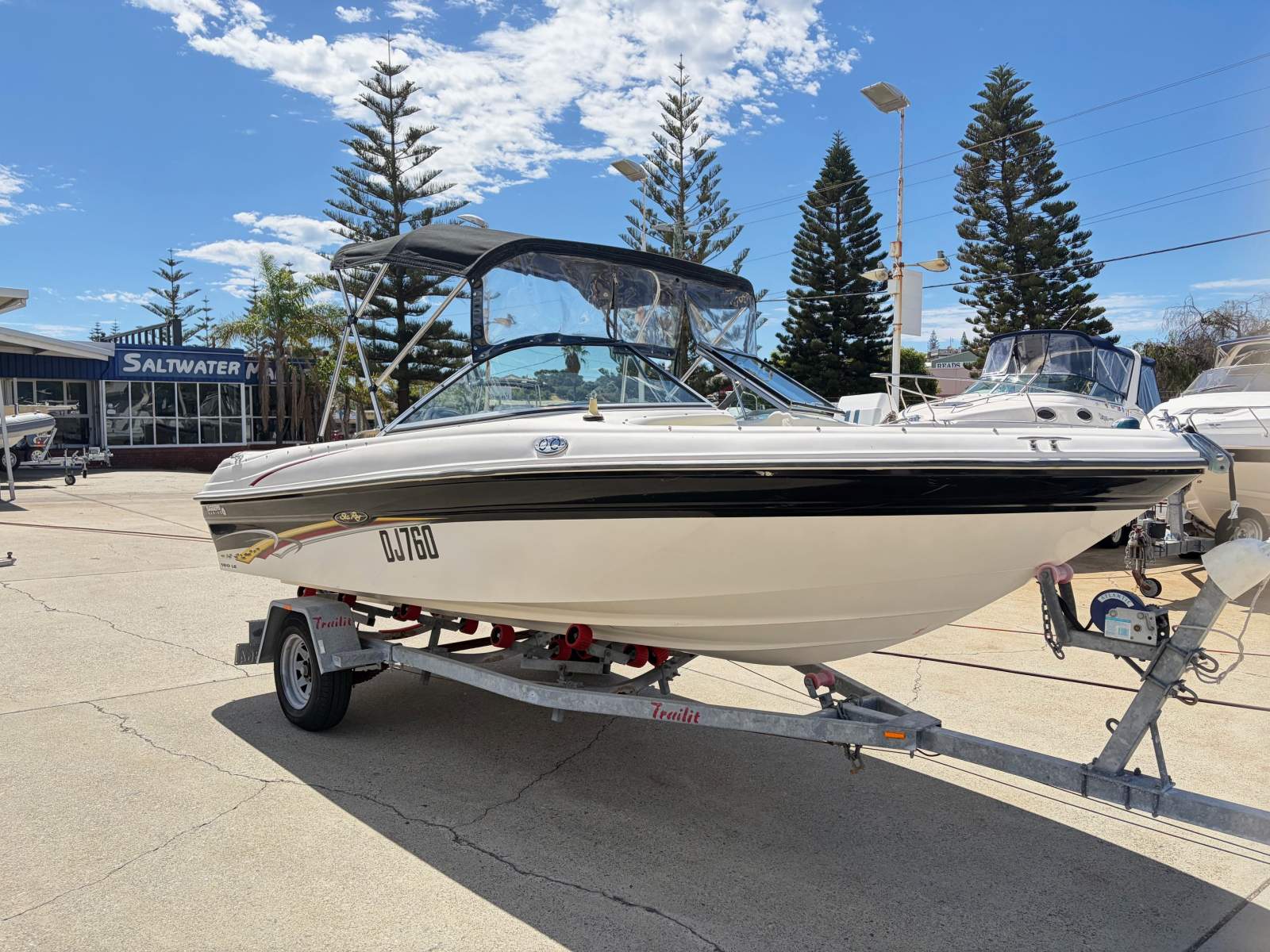 Sea Ray 180 LE