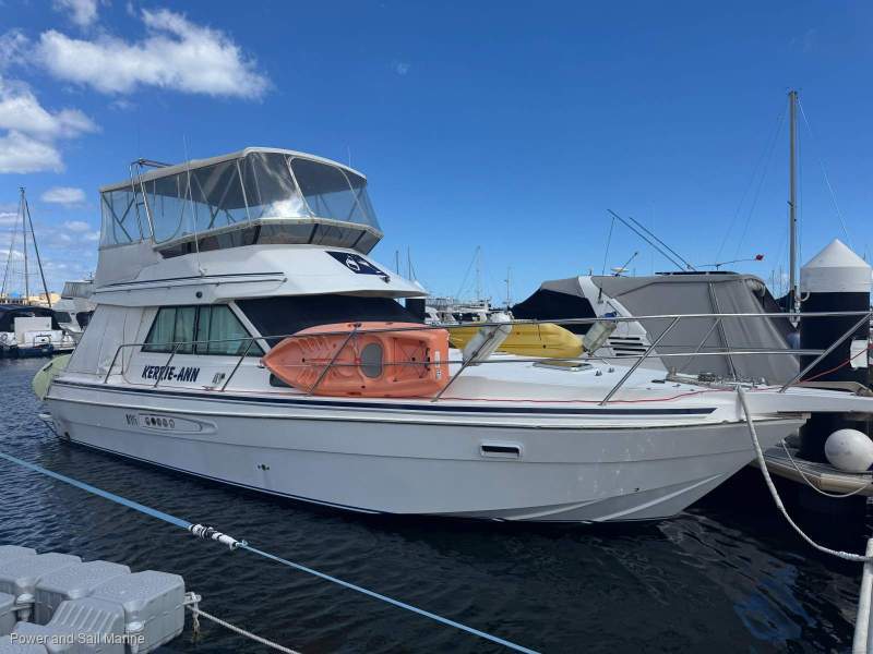 Leeder 1200 Extended Flybridge, AC, Generator- Great Condition