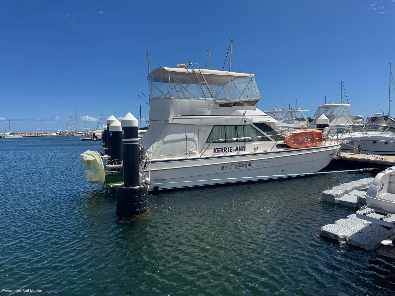 Leeder 1200 Extended Flybridge, AC, Generator- Great Condition