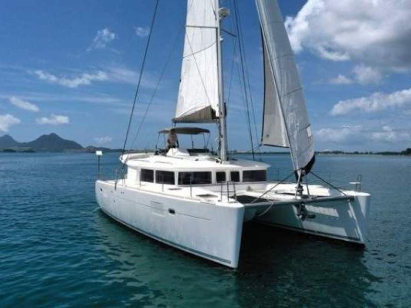Lagoon 450