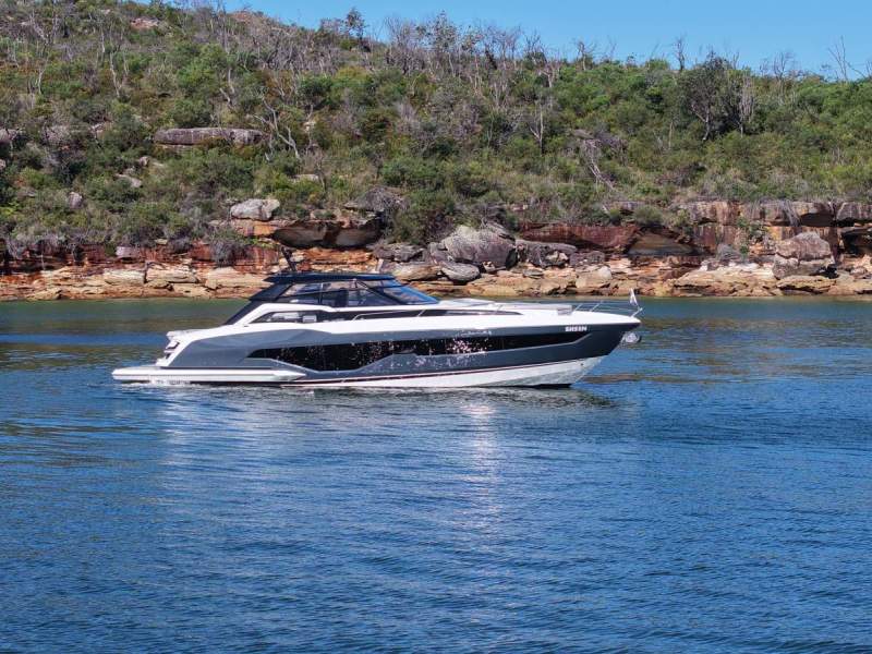 Sunseeker Superhawk 55