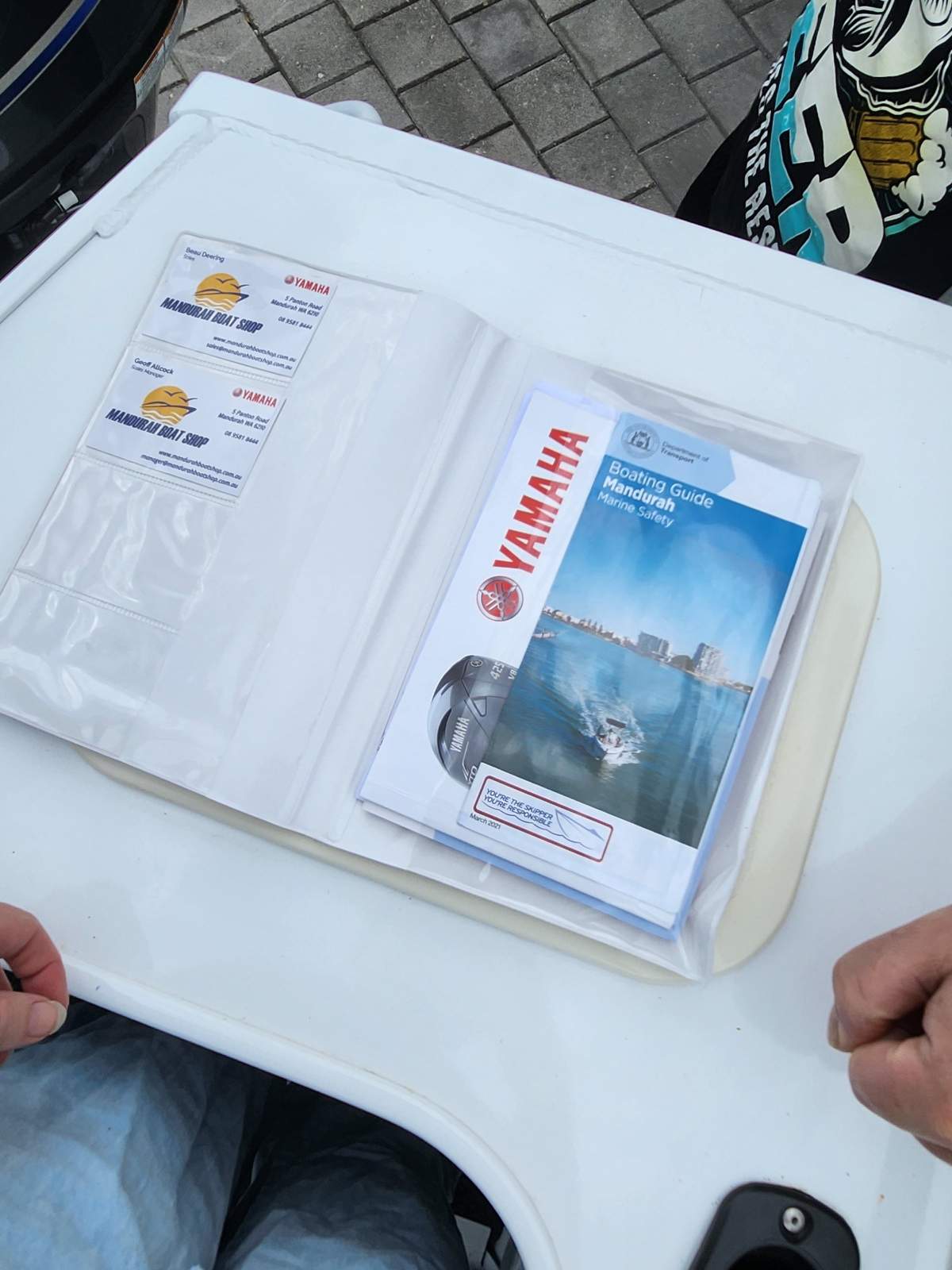 Stacer 469 Outlaw Side Console