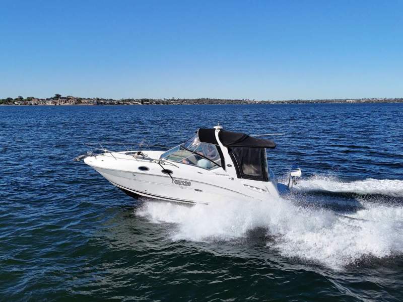 Sea Ray 275 Sundancer